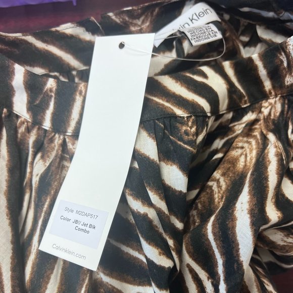 Women's‎ NWT Calvin Klein Animal Print Puff Sleeve Blouse Size Large - Picture 7 of 7
